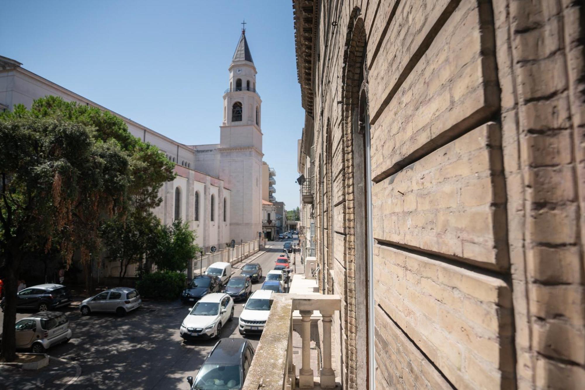 Il Colibri Apartment Pescara Exterior photo